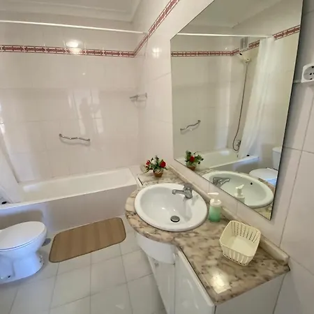 Rooming House Дом отдыха *