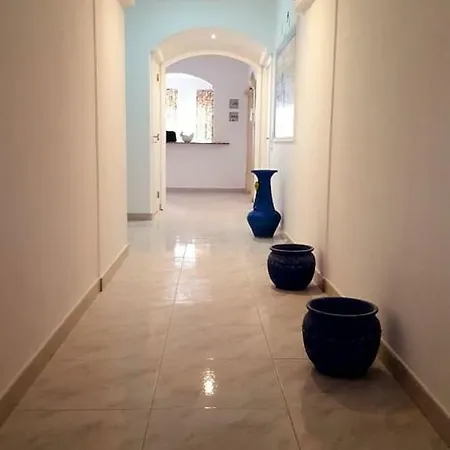Rooming House Дом отдыха